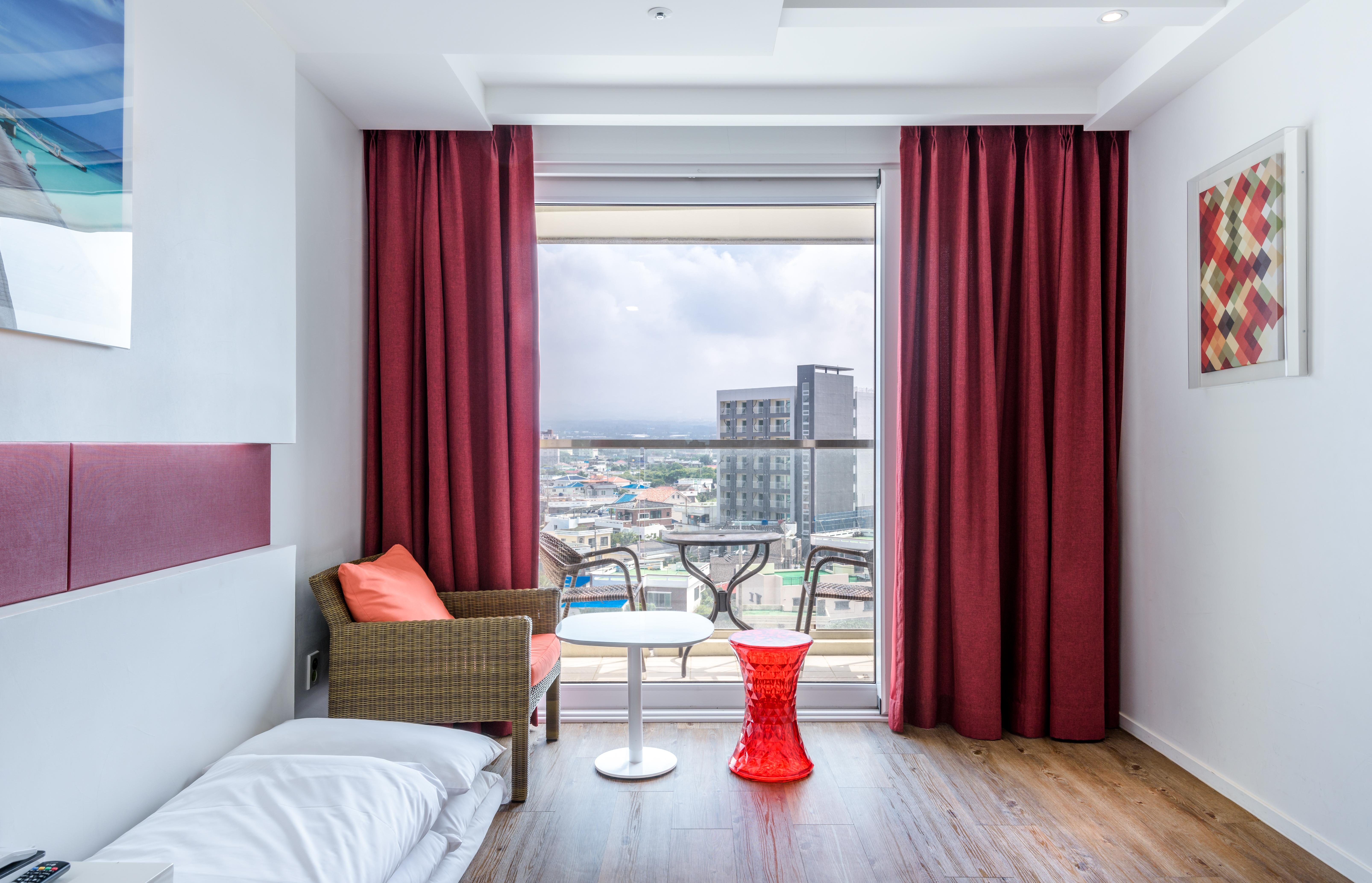 Aimi Jeju Beach Hotel Ngoại thất bức ảnh