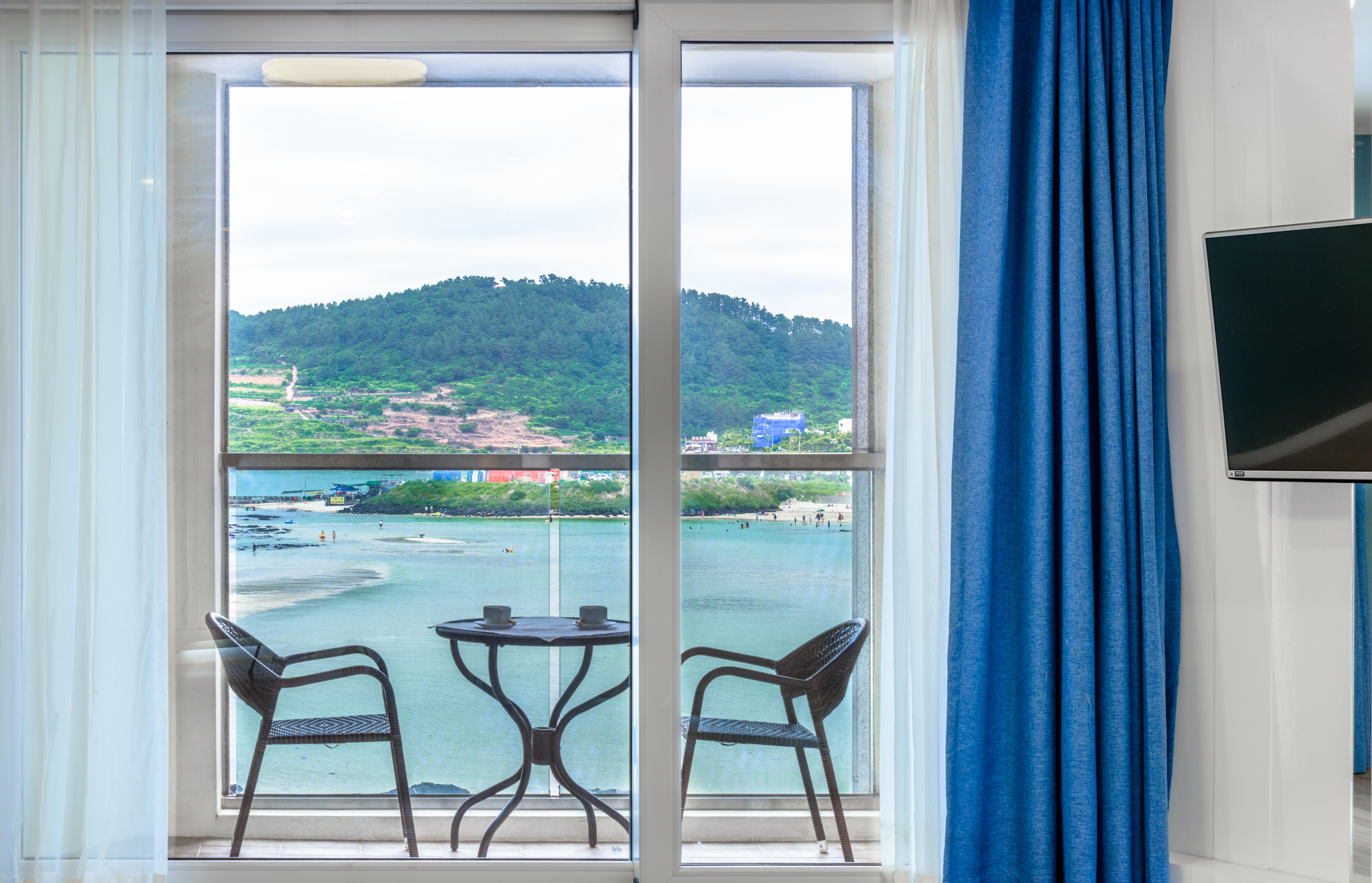 Aimi Jeju Beach Hotel Ngoại thất bức ảnh